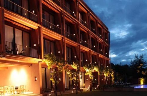 Kanchanaburi Hotel | The Glory River Kwai Hotel