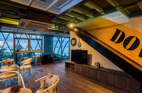Pattaya Bay Hotel | Nonze Hostel