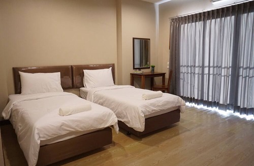 Trang Hotel | Chompu Nakarin Apartment