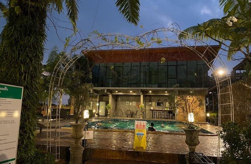 Ban Du Hotel | Be One Resort