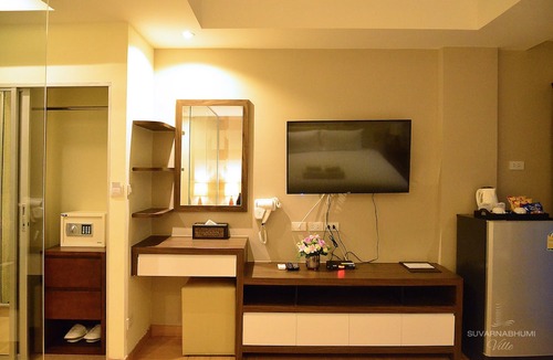 Racha Thewa Hotel | Suvarnabhumi Ville Airport Hotel