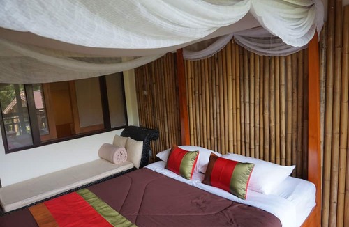 Wang Nam Khiao Hotel | Starwell Garden Home Resort