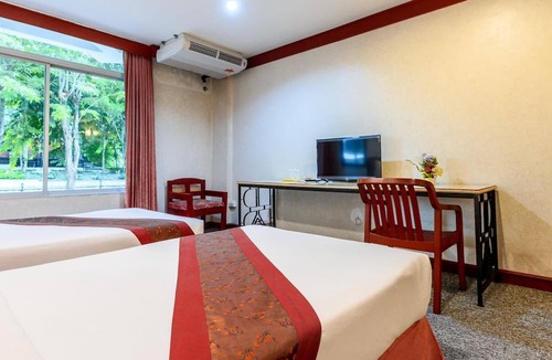 Nakhon Sawan Hotel | Beverly Hill Park Hotel