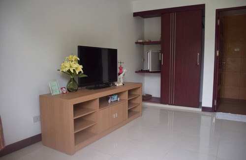 Sing Buri Hotel | Sumali Villa