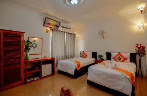 Downtown Siem Reap Villa | Bou Phanith Villa
