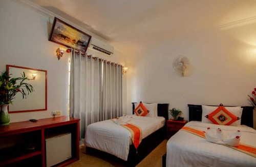Downtown Siem Reap Villa | Bou Phanith Villa