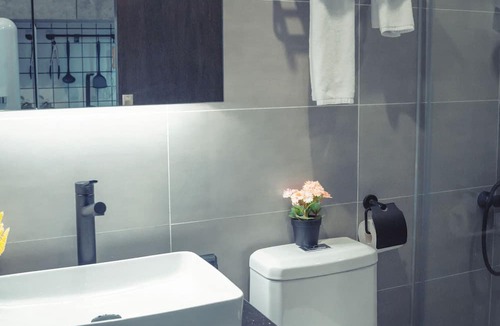 Chamkar Mon Condo | Brand New 1 Bedroom Infinity Pool Down to 50 USD/Night in M Residence
