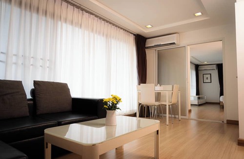 Embassy District Apartment | Baan K Residence