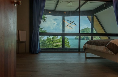 Laem Sing Villa | Bamboo Garden House
