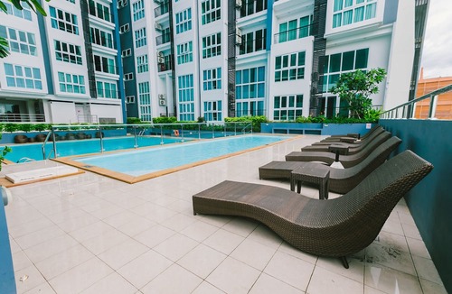 Chiang Mai Apartment | Locals ChiangMai Central Airport Plaza