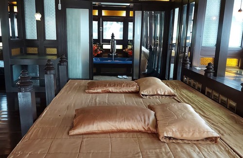Bang Sare Villa | Ruantalay Bangsaray Resort