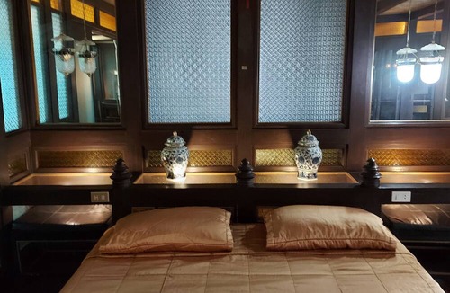 Bang Sare Villa | Ruantalay Bangsaray Resort