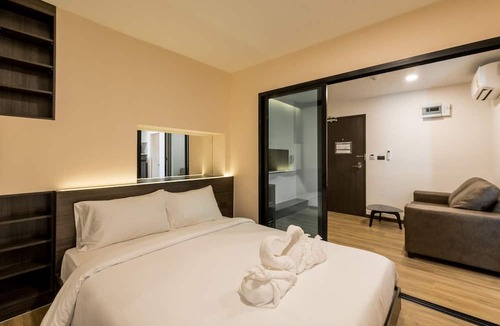 Thung Wat Don Apartment | Zensation The Residence