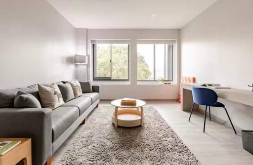 Wang Burapha Phirom Apartment | BubbleHumble.Bkk