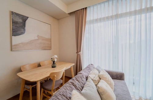 Khlong Toei Condo | Panoramic 2BR near Ekkamai with Infinity Pool