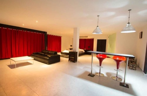Nanai Road Apartment | Dydi Loft