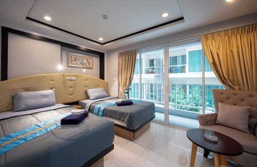 Pratumnak Hill Apartment | New Nordic Trend 4 by Apartwell
