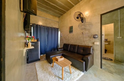 Rayong House | Rayong Pool Villa & Camping