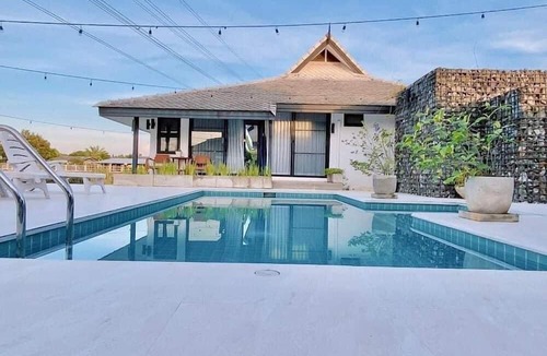 Chiang Mai Villa | Nomads Riverside Chiangmai