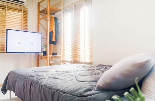Lat Krabang Apartment | Chic 2-bedroom apartment with WiFi, AC in wonderful Near Suvarnabhumi Airport