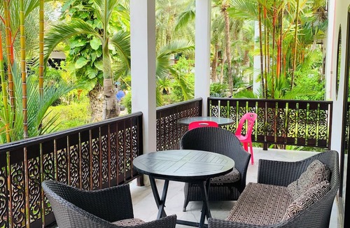 Chakphong Villa | CET Resort & Rayong Padelcenter