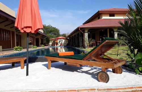 Nong Prue Villa | Taratai Villa