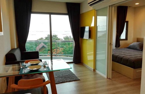 Tha Thaewawong Apartment | Sonrisa Sriracha