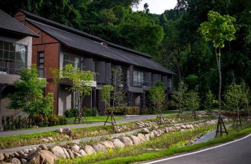 Hang Dong Resort | Flora Creek Chiang Mai