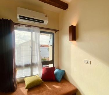 Old City Hotel | The Eigth Ratvithi Hotel