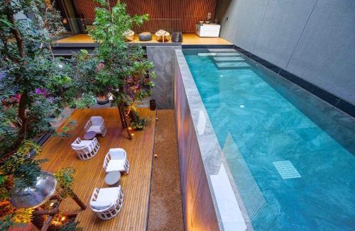 Wat Sam Phraya Resort | Allen Home