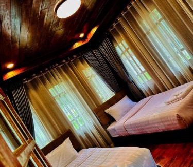 Phu Sing House | เรือนเฮาส์รีสอร์ท Ruen house resort