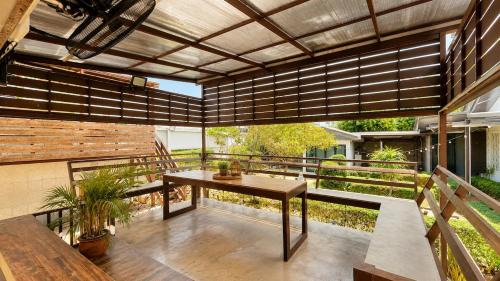 Chom Phon House | CozyOnTop Chatuchak Canal house