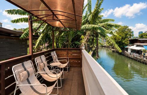 Chom Phon House | CozyOnTop Chatuchak Canal house