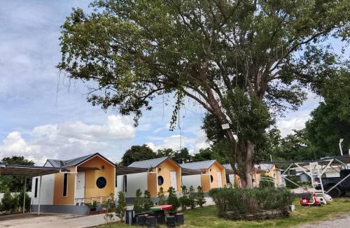 Dan Khun Thot Resort | ดีพลัส รีสอร์ท แอน พลูวิลล่า
