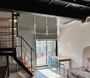 Nong Bon Apartment | Varrzon Residence Srinakarin 56