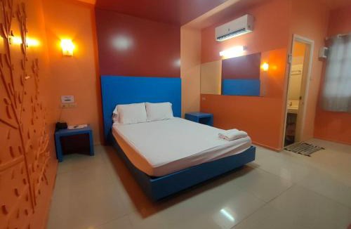 Sam Chuk Hostel | โรงแรมแฮปปี้ สามชุก Happy Motel samchuk