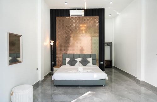 Huai Yai Villa | THE I-CON Luxury PoolVilla Pattaya Ocean Yacht Club 10 Bedrooms