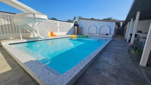 Na Kluea Villa | Revana