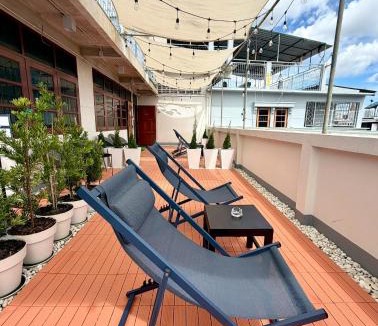 Wang Burapha Phirom Hostel | OLD SOUL Hostel