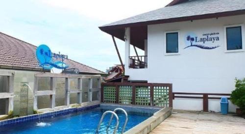 Ban Bang Saen Resort | La Playa Boutique Resort