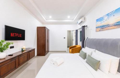 South Pattaya Villa | Lagoon Breeze 4BR Pool Villa Near Walking Street Pattaya