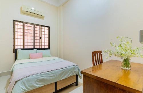 Ruessei Kaev Apartment | Sovann Haven - 2 Bedroom Retreat in Bassac Lane