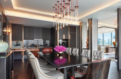Nana Hotel | Hyatt Regency Bangkok Sukhumvit