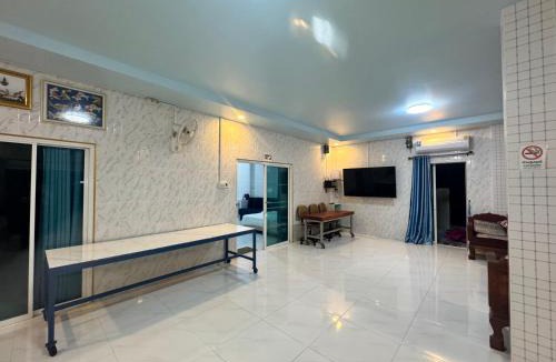 Wang Nuea House | บ้านพักชุติมันต์ Ban pak chutimun