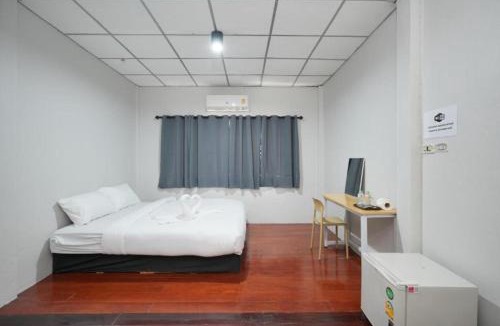 Ban Phan Thom Apartment | At Pranakorn - แอด พระนคร สามเสน ตรอกข้าวสาร