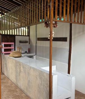 Mae Hia Apartment | Lanna Thai Style wooden Cozy House Big Garden