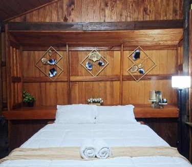 Ko Lanta Hotel | Nashers Seabar&Stay at Viewpoint