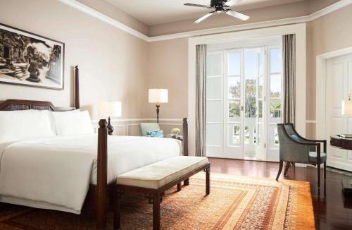 Sangkat Sla Kram Hotel | Raffles Grand Hotel d'Angkor
