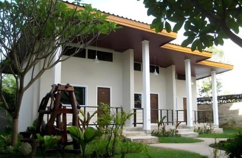 Nang Rong Resort | The Park Nangrong Resort