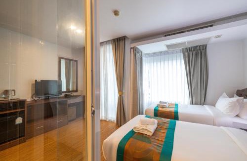 Nanai Road Hotel | Aura Hotel Phuket